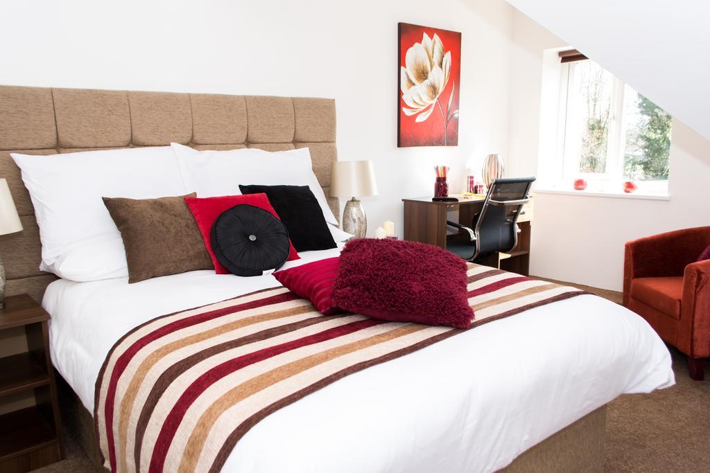 Trivelles Mayfair,Stockport Eksteriør bilde