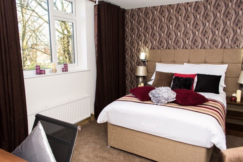 Trivelles Mayfair,Stockport Eksteriør bilde